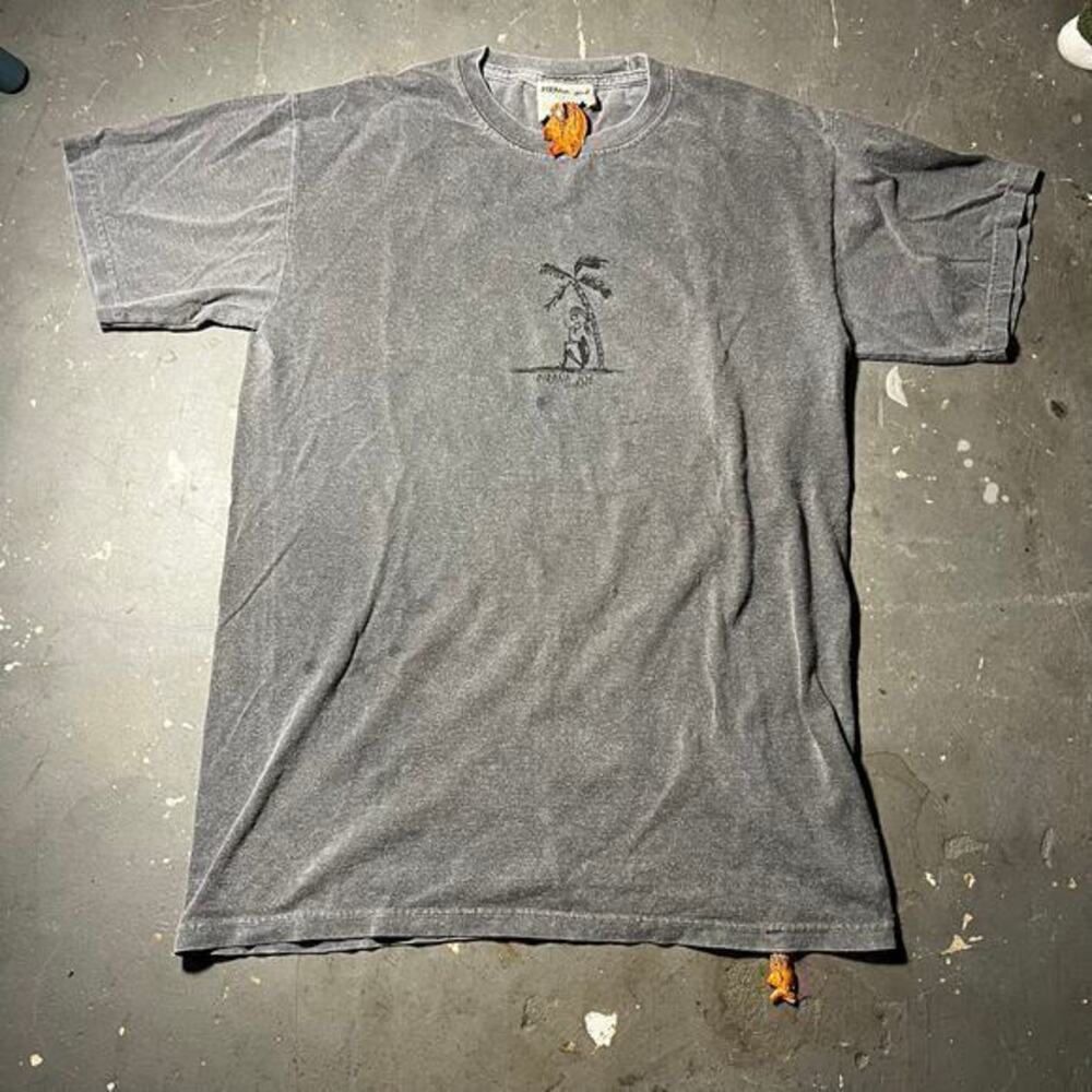 VINTAGE KID SIZE S MINOR STAIN ON FRONT (SEE PICS) PIRANA JOE T-SHIRT